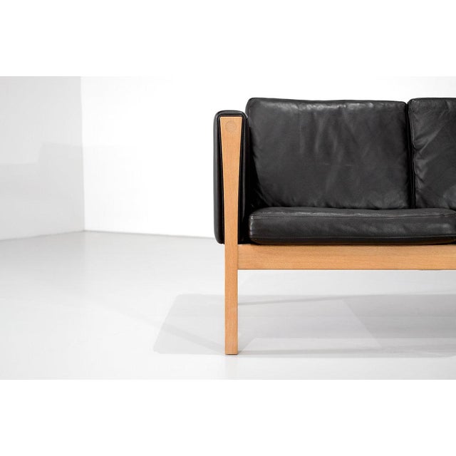 Wood CH163 Sofa by Hans J. Wegner for Carl Hansen & Son, Denmark, 1965 For Sale - Image 7 of 16