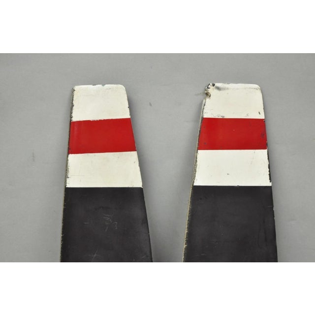 Vintage McCauley Tcp3ea Aluminum Propeller Blades Model 90dcb-8 - 2 Pc Set For Sale - Image 4 of 18