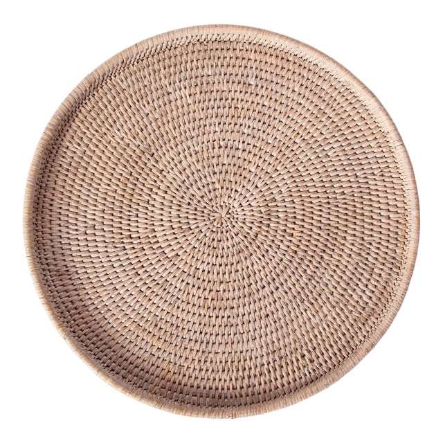 Artifacts Rattan Round Flat Tray in White Wash - 16" For Sale