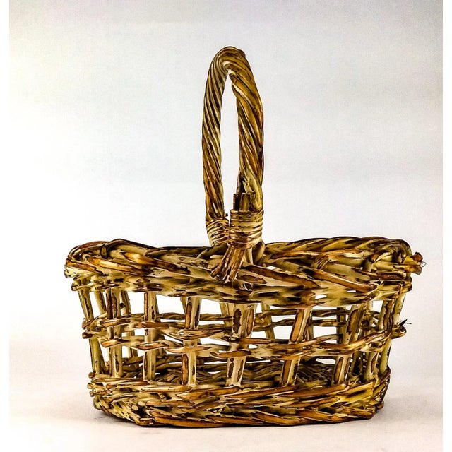 Cinnamon Vintage Tortoise Shell Designed Wicker Basket For Sale - Image 8 of 12