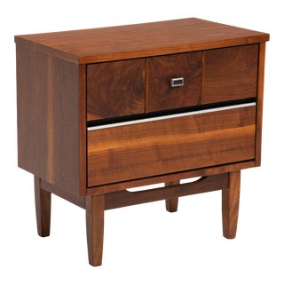 Mid-Century Walnut Burl Night Stand Unmarked American Modern For Sale