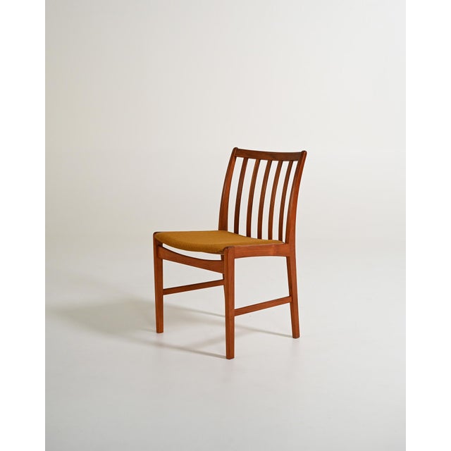 Scandinavian Teak Chairs with Padded Seats, 1960s, Set of 4 For Sale - Image 4 of 12