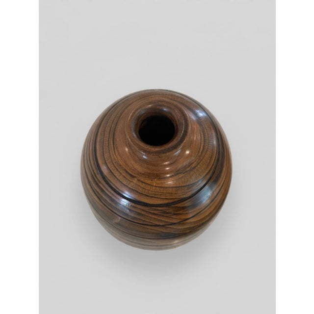 Rustic Hand-Turned White Oak Studio Art Vessel, Striped Grain For Sale - Image 3 of 4