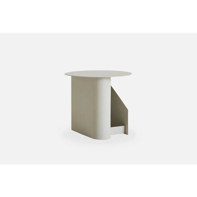 Warm grey sentrum side table by schmahl +schnippering materials: metal dimensions: d 40 x w 40 x h 36 cm also available in...