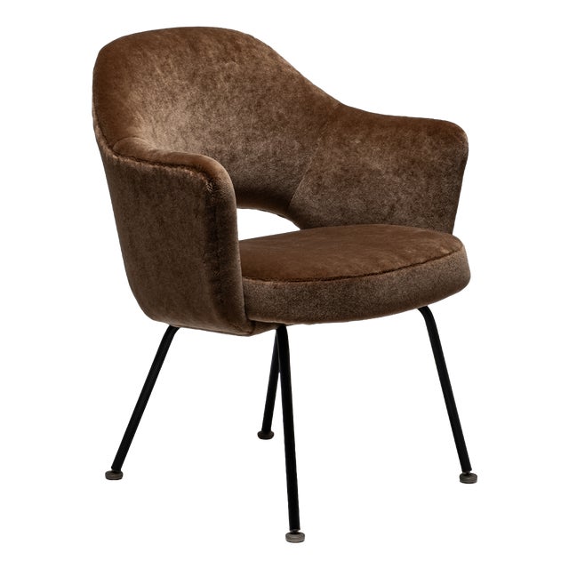 Model 71 Dining Chair in Deep Brown Mohair by Eero Saarinen for Knoll, 1960s For Sale
