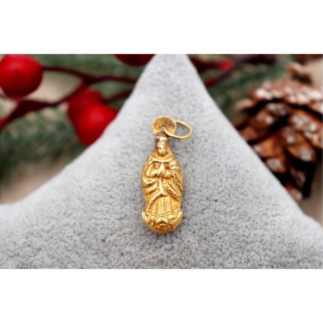 19.2k Gold Our Lady of the Immaculate Conception Pendant For Sale - Image 4 of 5