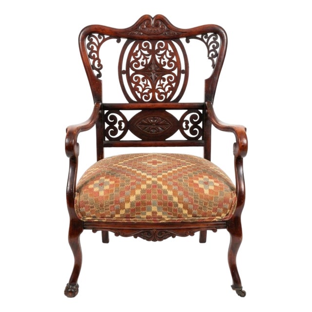 Vintage Chippendale-Style Carved Mahogany Ribbon-Back Armchair For Sale