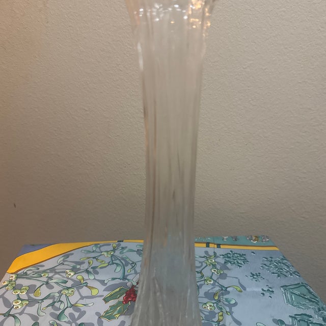 Mid-Century Modern Swung Glass Trumpet Vase With Ruffled Rim For Sale - Image 4 of 6