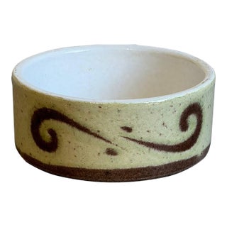 Ramekin Small Bowl Beige Swirl Speckled Studio Pottery Mid 20th Century For Sale