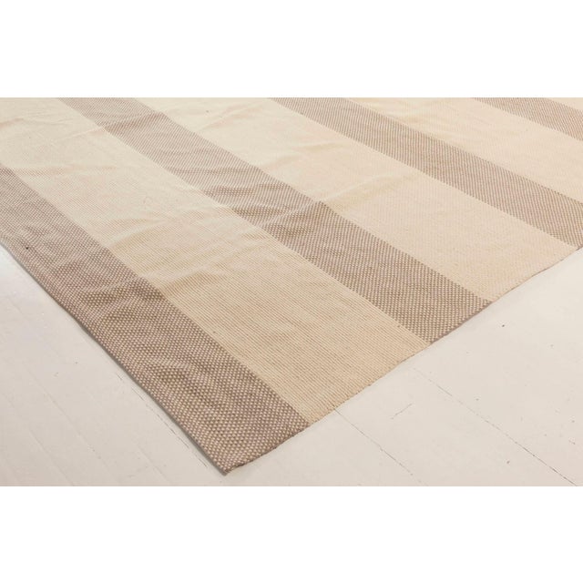 Early 21st Century Oversized Modern Striped Beige and Grey Flat-Weave Rug by Doris Leslie Blau For Sale - Image 5 of 6