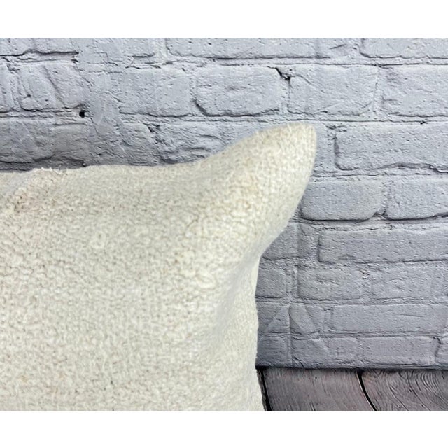 Turkish 20 x 20 Hemp Pillow Turkish Cushion Natural Grayish White Pillow Cushion Cover For Sale - Image 3 of 4