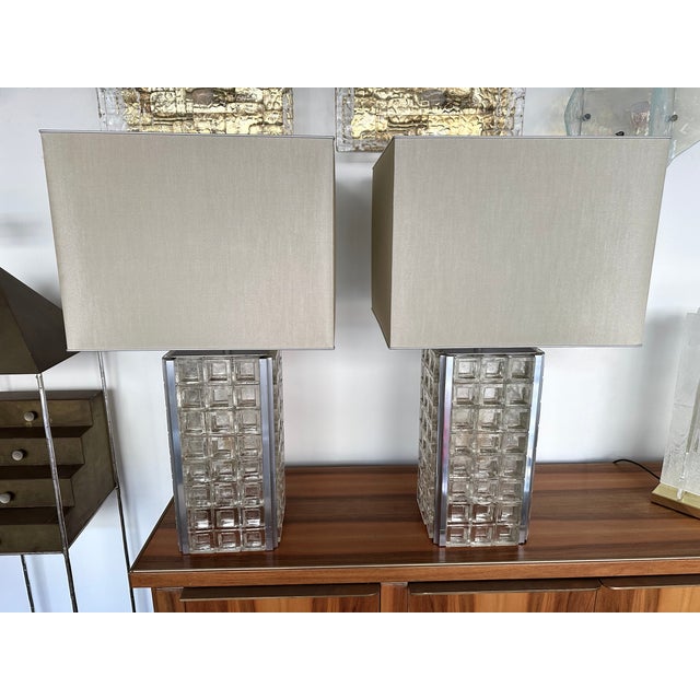 Transparent Pair of Glass Cube Lamps and Stainless Steel Metal by Poliarte, Italy, 1970s For Sale - Image 8 of 12