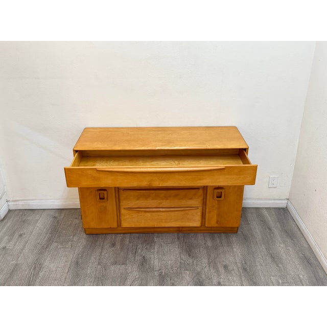 Wood Mid Century Modern Credenza/Sideboard For Sale - Image 7 of 12