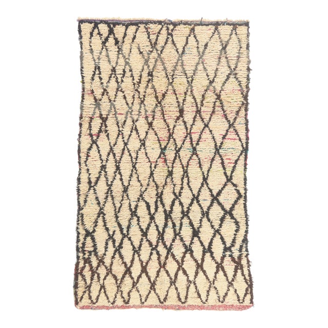 Vintage Azilal Boucherouite Moroccan Rug, 04'08 X 07'08 For Sale