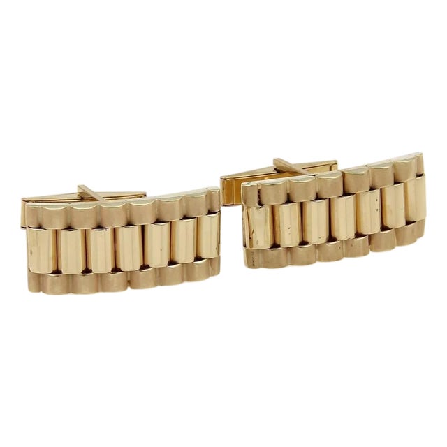 Mid 20th Century Pair of Fancy Long Link 14k Yellow Gold Cufflinks For Sale