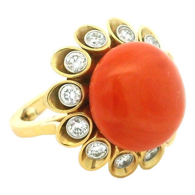1970s Alletto Brothers Coral & Diamond 18k Gold and Platinum Ring, Size 4 For Sale