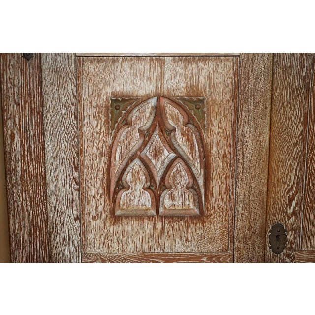 Wood Large Oak Wardrobe from Tudor Furniture, England, 1930s For Sale - Image 7 of 16