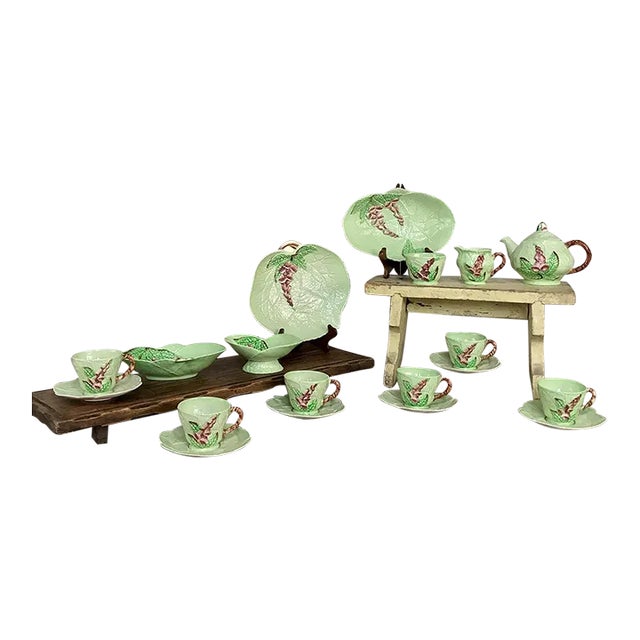 English Carlton Ware 19 Piece Tea Serving Set includes everything pictured. Each piece is meticulously hand-painted to...