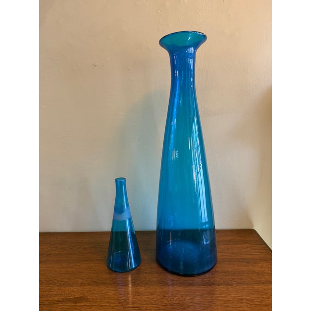Mid-Century Modern 1960s Wayne Husted for Blenko Massive #6138 Floor Decanter in Blue For Sale - Image 3 of 9