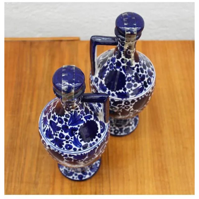 Jugs from Faenza, 1950, Set of 2 For Sale - Image 7 of 8