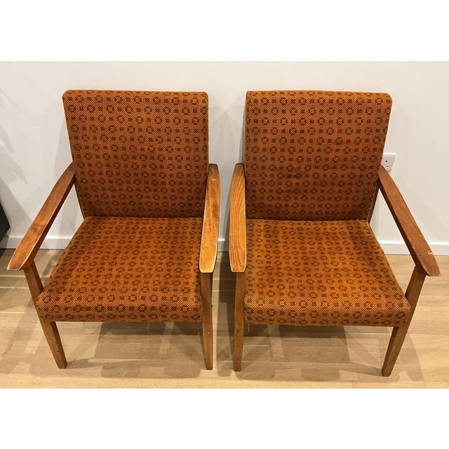 This vintage TON Brno armchairs are in a great original condition. They are very stylish despite the age and very...