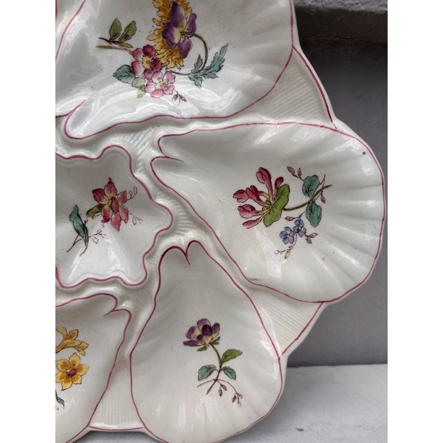 Majolica Flowers Oyster Plate Longchamp, Circa 1900 For Sale In Austin - Image 6 of 7