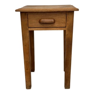 Early 20th Century English Oak Side Table For Sale