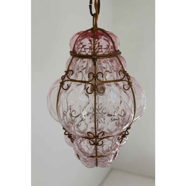 1950s Italian Caged Pink Murano Glass Pendant from Seguso, 1950s For Sale - Image 5 of 17