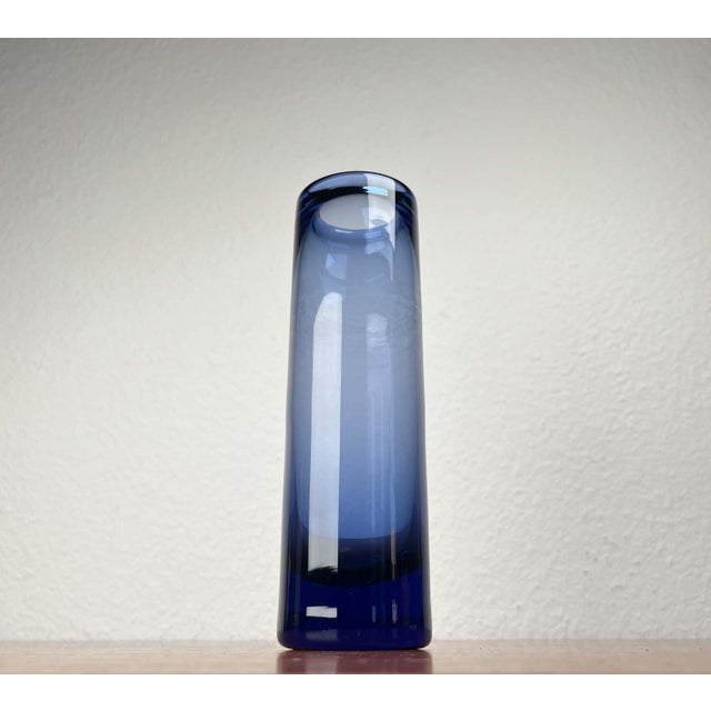Mid-Century Modern Danish Labrador Series Blue Glass Vase by Per Lütken for Holmegaard, 1950s For Sale - Image 12 of 16