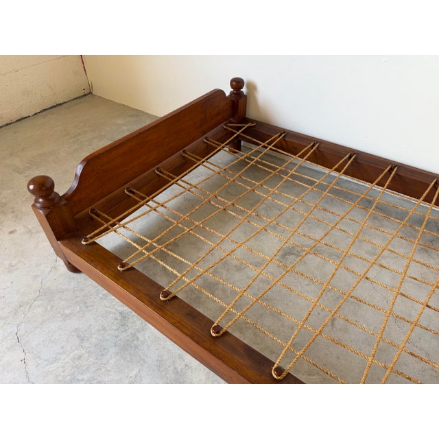 1900 - 1909 Antique American Walnut Rope Trundle Bed For Sale - Image 5 of 16