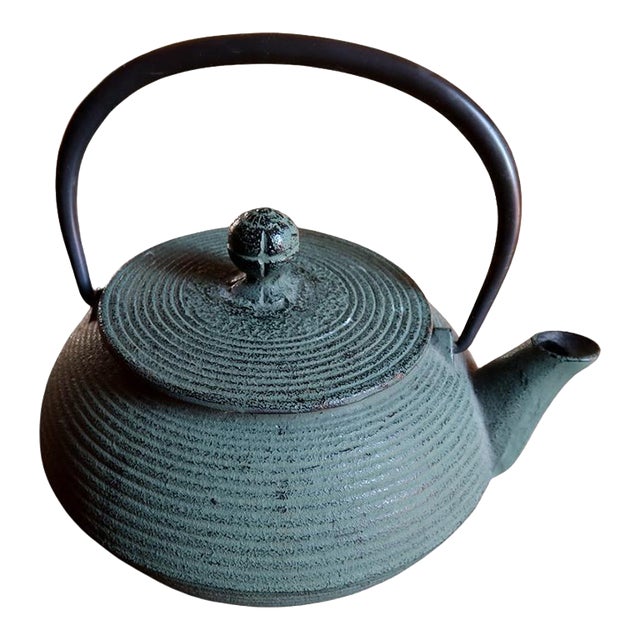 Vintage Green Cast Iron Teapot, Japanese Tetsubin Style, Ribbed For Sale