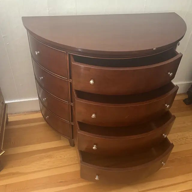 Traditional Francesco Molon Luxury Furniture Accent Chest, Attributed For Sale - Image 3 of 3