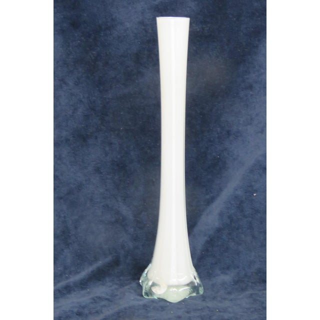 Eiffel Tower Vase White Glass With Slim Tapered Neck and Clear Footed Base 4828b For Sale - Image 11 of 18