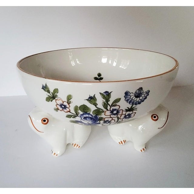 Blue Vintage Italian Este Ceramiche Hand-Painted Floral Ceramic Frog Centerpiece Bowl for Tiffany & Co. For Sale - Image 8 of 10