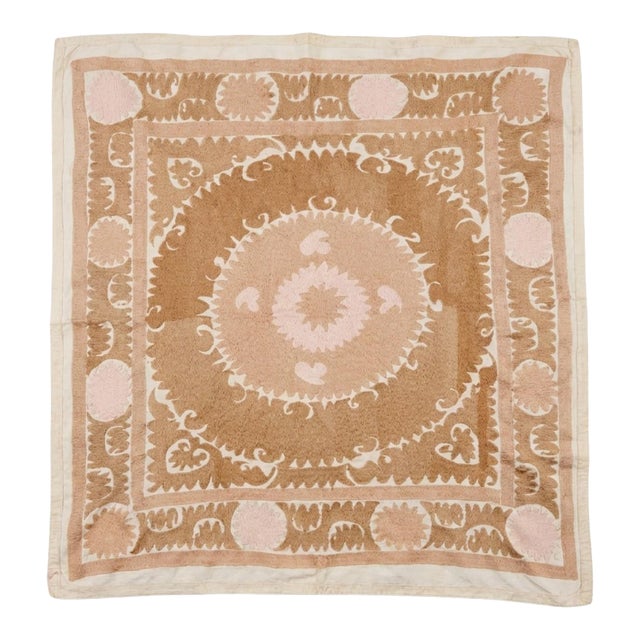 Uzbekistan Suzani Tablecloth - Vintage Hand-Embroidered Textile - 3'9'' X 3'11'' For Sale
