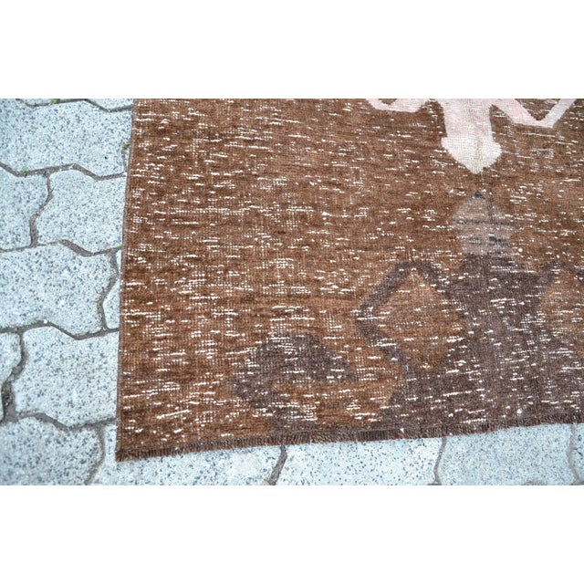 1960s Turkish Anatolian Floor Area Rug For Sale - Image 9 of 11