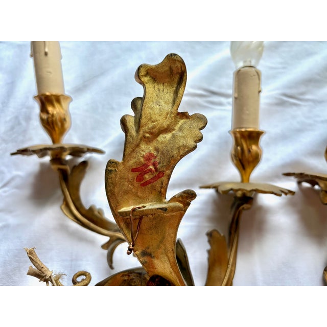 Mid-Century Louis XV Rocaille Style Gilt Bronze Sconces, France, Set of 2 For Sale - Image 18 of 18