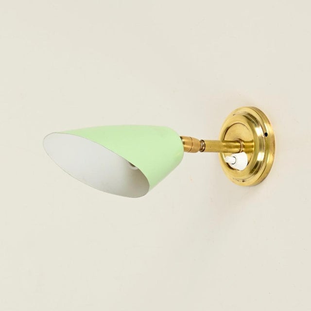 Italian Wall Lights in Brass and Green Metal by G. Ostuni, 1950s, Set of 2 For Sale - Image 4 of 17