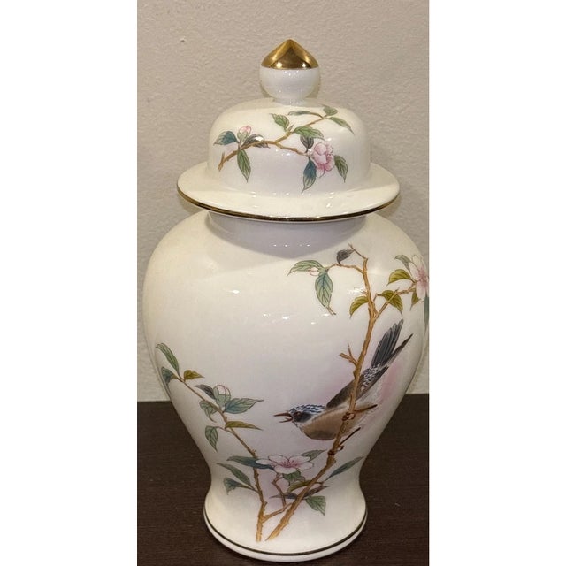 Vintage Japanese Hand Painted Bird Porcelain Lidded Ginger Jar For Sale In Houston - Image 6 of 6