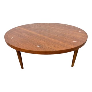 Mid-Century Modern American of Martinsville "Accord" Round Walnut Coffee Table For Sale