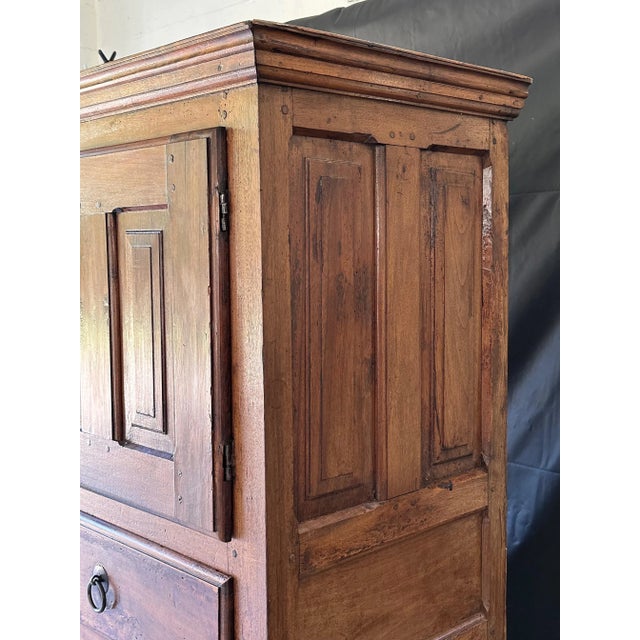 French Provincial Spanish Storage Cupboard, 18th Century, Oak For Sale - Image 3 of 8