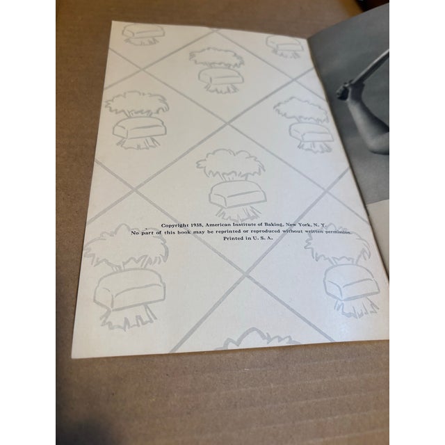 1930s Rare Vintage Richmond Baking Company “Honey Boy Bread” Child’s Text Book Cover and 1938 Honey Boy Bread Brochure … Advertising Ephemera For Sale - Image 10 of 12