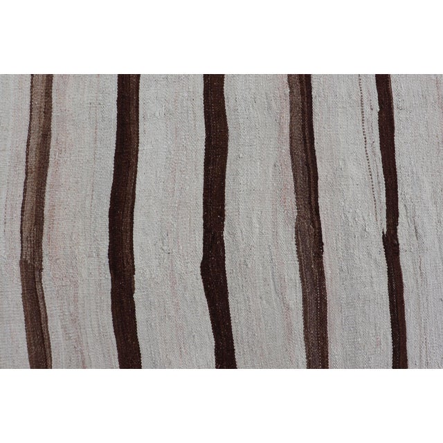 Textile Flat-Weave Kilim Vintage Gallery Rug From Turkey With Horizontal Stripes For Sale - Image 7 of 14