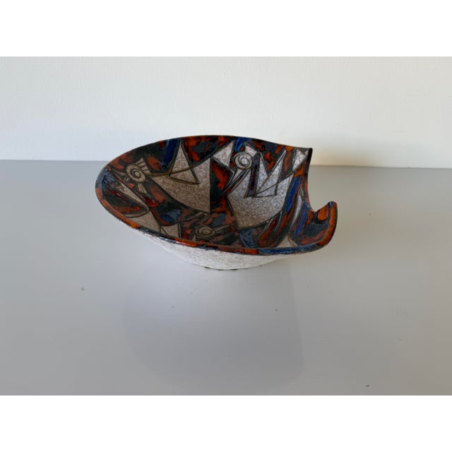 1960s Mid-Century Modern Marcello Fantoni Style Italian Hand-Painted Ceramic Sculptural Bowl For Sale - Image 9 of 12