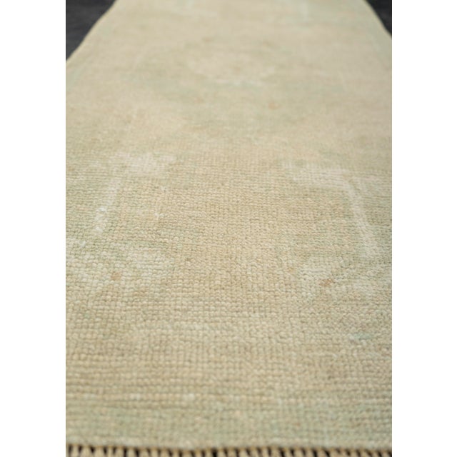 Turkish Turkish Mini Rug Oriental Hand Knotted Vintage Rug 1'5" x 3' #21237 For Sale - Image 3 of 8