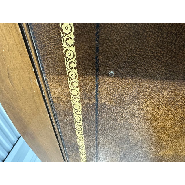 Vintage Karges French Provincial Walnut Executive Writing Desk With Embossed Leather Top For Sale - Image 16 of 18