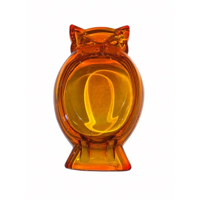 1960s Vintage Viking Glass Epic Persimmon Owl Ashtray #6944 | Mid-Century Modern Art Glass Catchall Dish, C. 1969 For Sale - Image 5 of 5