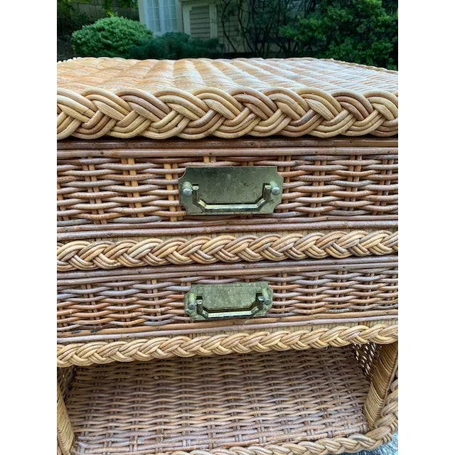 Hollywood Regency Bielecky Style Wicker and Brass Side Table For Sale - Image 3 of 7