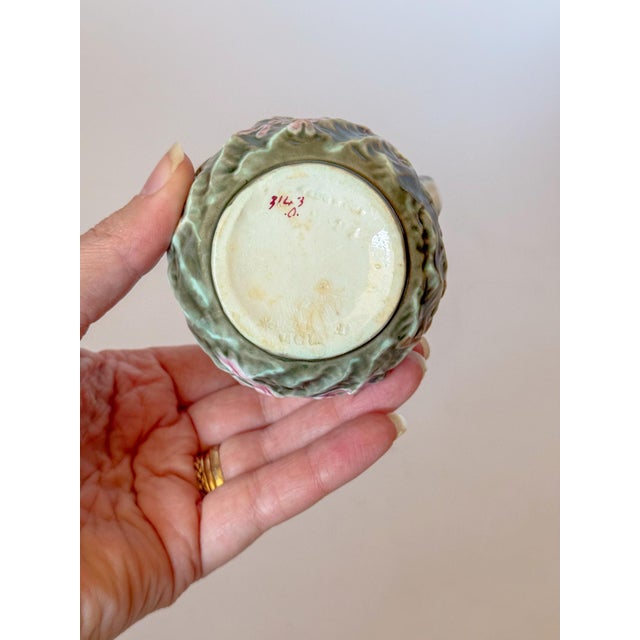 Antique Wedgwood Majolica Seashell Creamer Pitcher – Turquoise Interior, Victorian Seaweed Pattern (C. 1870s) For Sale In Dallas - Image 6 of 10