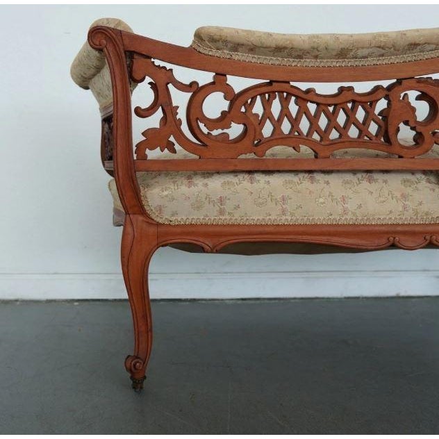 Antique Carved Walnut Victorian Conversation Settee For Sale - Image 14 of 16